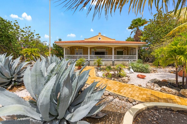 Coral Estate - Detached bungalow with spectacular ocean view