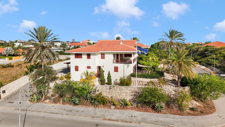 Vista Royal - Zeer ruime villa op een toplocatie dichtbij strand