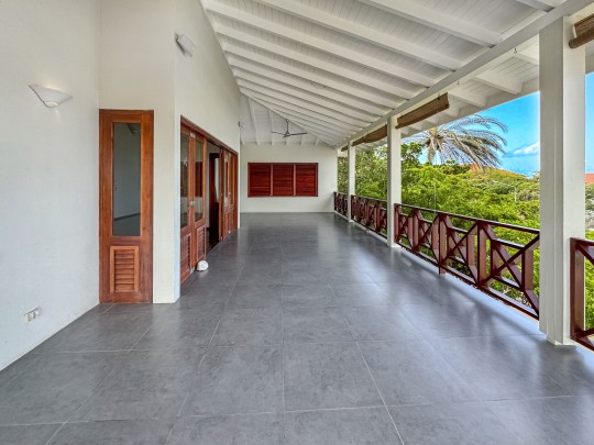 Vista Royal - Zeer ruime villa op een toplocatie dichtbij strand