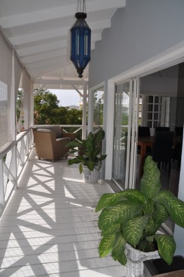 Blue Bay Resort - Spacious tropical villa situated in the P-section