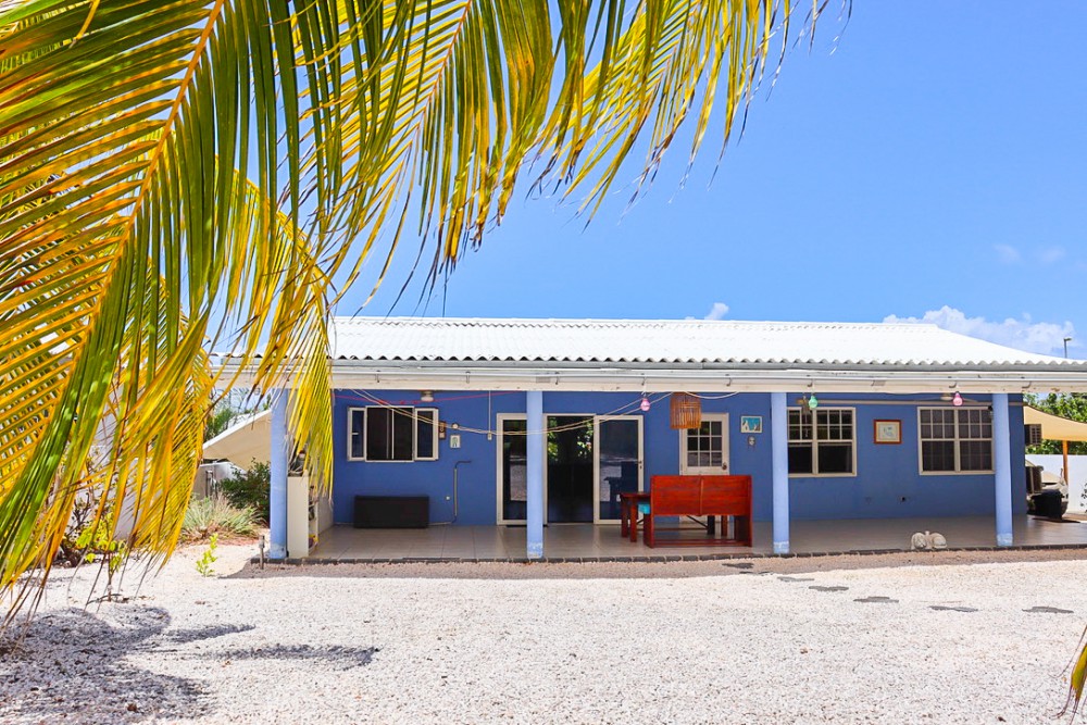 Dicteren portemonnee genade Prachtige woning met tuin in een rustige buurt te koop in Curacao