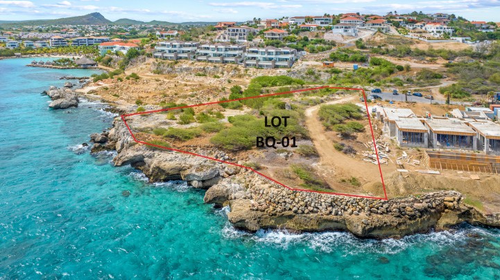 Blue Bay BQ1 - Exclusive, oceanfront lot ready for your dream home