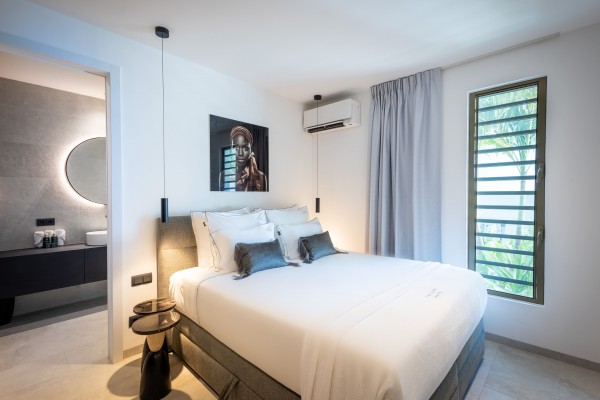 THE CAPE 6 – Luxury Apartment with Sea & Golf Course View 