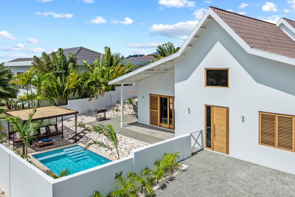 Carouselimage Curacao 2113