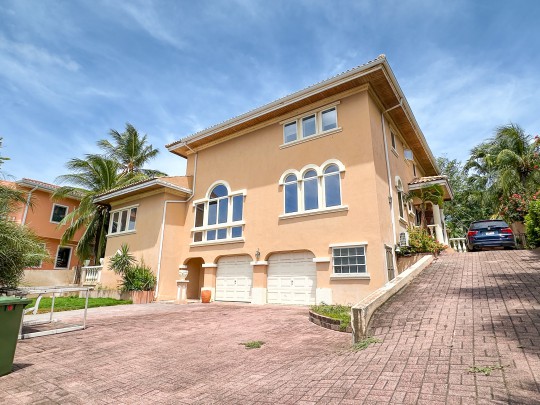 Pos Cabai - Prachtig centraal gelegen familiehuis