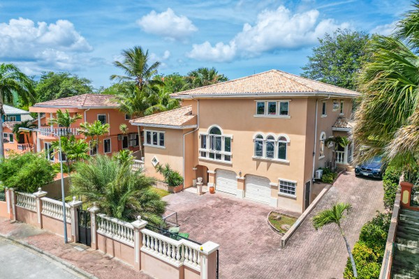 Carouselimage Curacao 2150