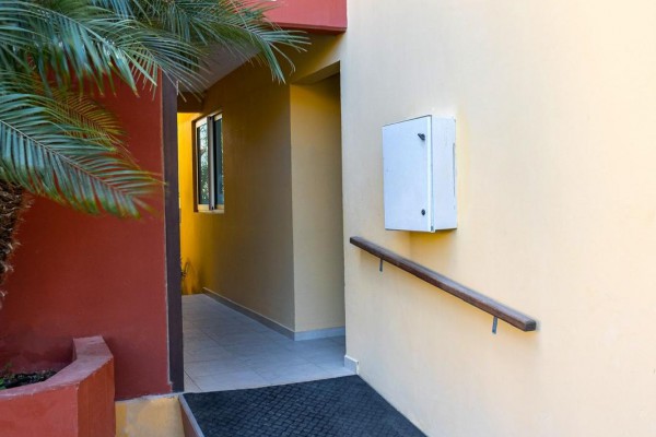 La Palapa - Apartment with swimmingpool and harbor views at beach
