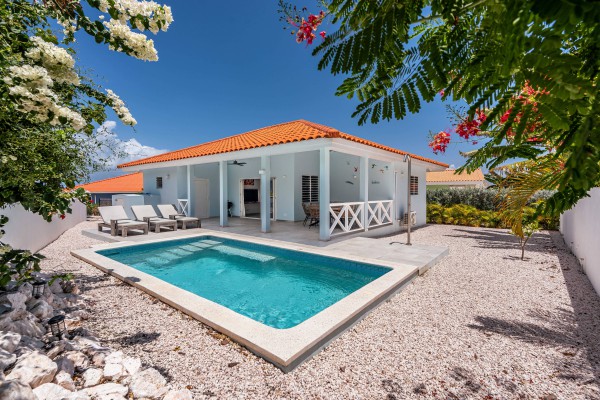 Detached Home with Private Pool at Villapark Fontein