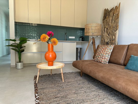 For rent - Stylish home on Ronde Klipweg with beautiful garden