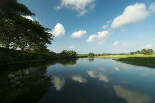 Apartments for sale in Triple Tree Resort- resort with private beach