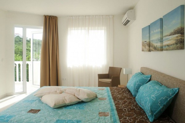 Apartments for sale in Triple Tree Resort- resort with private beach