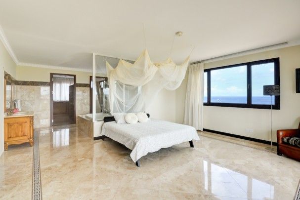  Blue Bay Resort BT-57 - Luxurious villa with pool and great sea view