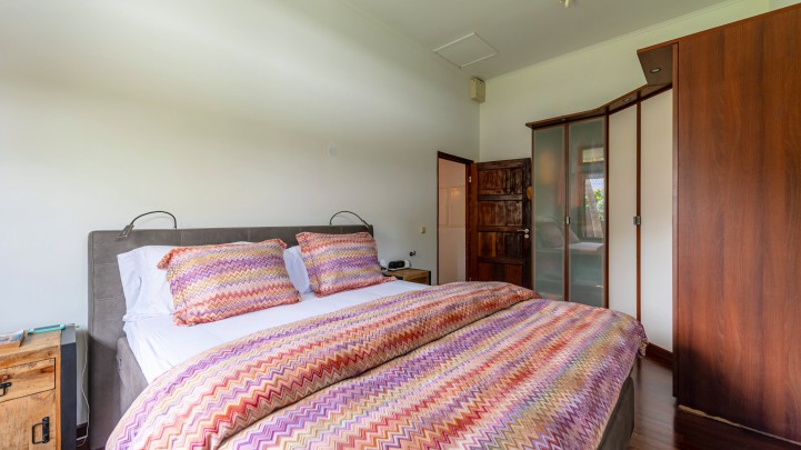 Emmastad – Tropenvilla met zwembad en gastenappartement