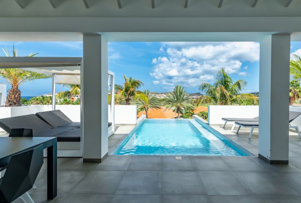 Blue Bay BP 65 – Exclusive vakantie villa met prachtig uitzicht. 