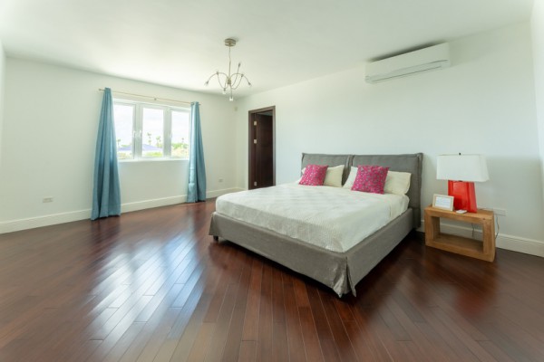 Luxury Furnished Villa with Private Pool in Vista Royal – Jan Thiel