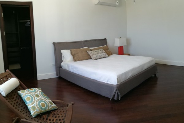 Luxury Furnished Villa with Private Pool in Vista Royal – Jan Thiel
