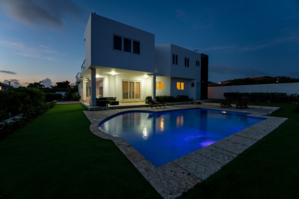 Luxury Furnished Villa with Private Pool in Vista Royal – Jan Thiel