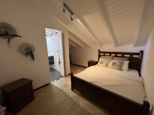 Jan Thiel - Schitterend appartement met 3 slaapkamers te huur