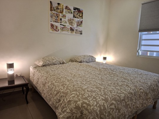 Kaya Modoc - Spacious home with pool and separate studio