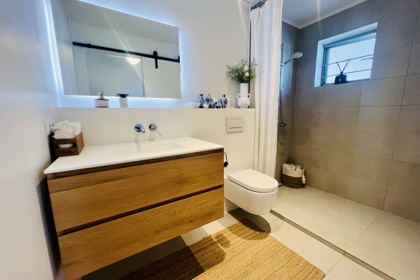 Luxe 4 slk. villa met zwembad te huur op St.Barbara Resort nabij haven