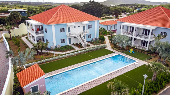 Bright 2-Bedroom Apartment with Pool at Blije Rust II Resort