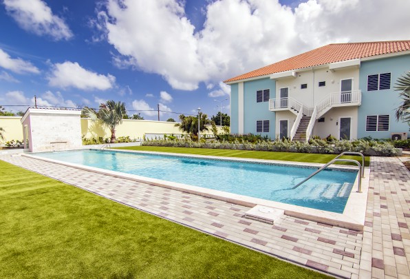 Bright 2-Bedroom Apartment with Pool at Blije Rust II Resort