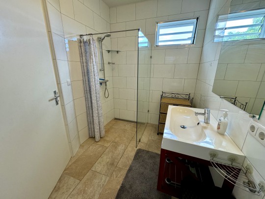 Jan Sofat - 2 slaapkamer appartement op een beveiligd resort te huur