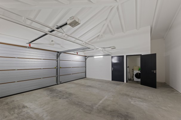 Villa Cavalli &ndash; Modern 3-Bedroom Home with Private Pool