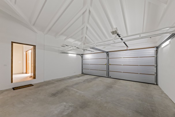 Villa Cavalli &ndash; Modern 3-Bedroom Home with Private Pool