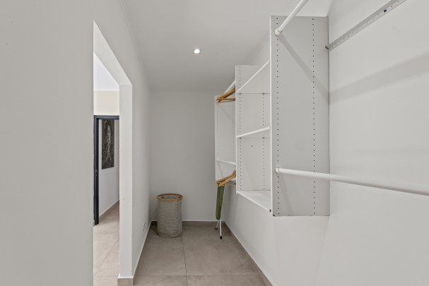 Villa Cavalli &ndash; Modern 3-Bedroom Home with Private Pool