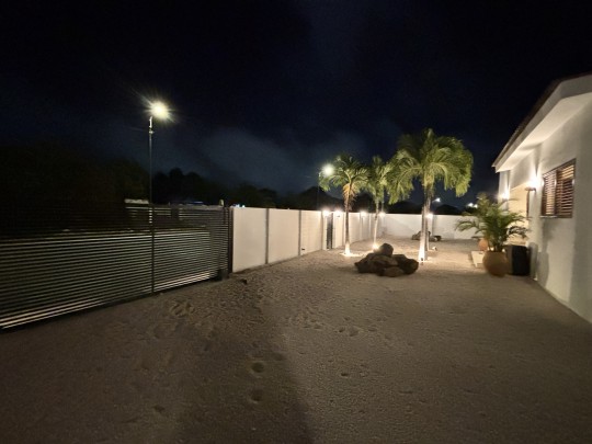 Julianadorp - Modern renovated detached villa with swimming pool