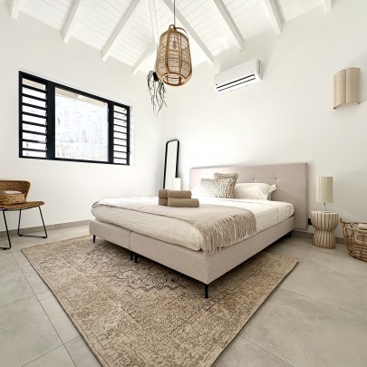 The Bank &ndash; Furnished 2-Bedroom Apartment for Rent