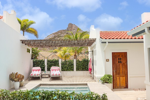 Luxury 4 bed villa with pool - St. Barbara golfcourse near the marina