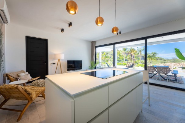 Blue Bay - The Reef – Luxueus begane grond appartement met zeezicht