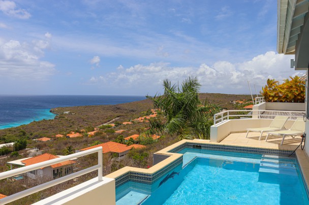 Coral Estate - Beautiful villa with breathtaking views over the ocean