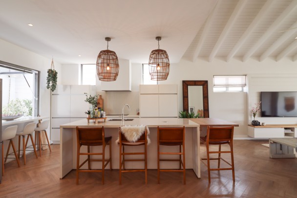 Luxury 4 bed villa with pool - St. Barbara golfcourse near the marina