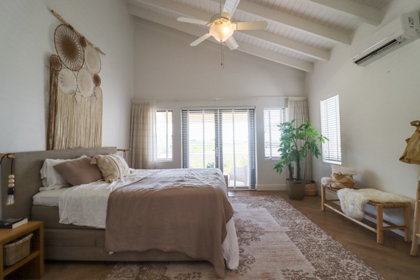 Luxury 4 bed villa with pool - St. Barbara golfcourse near the marina