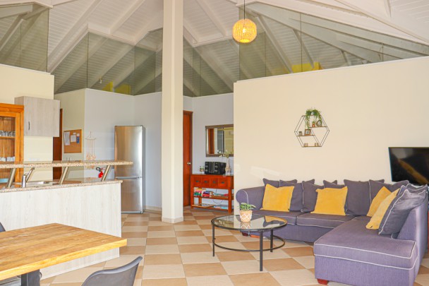 Gemeubileerde 3-slaapkamer villa in Blue Bay Village -dichtbij strand!