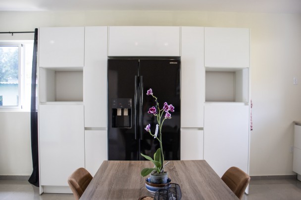 Hoenderberg - 3-Bedroom Home on Elevated Plot with Garden