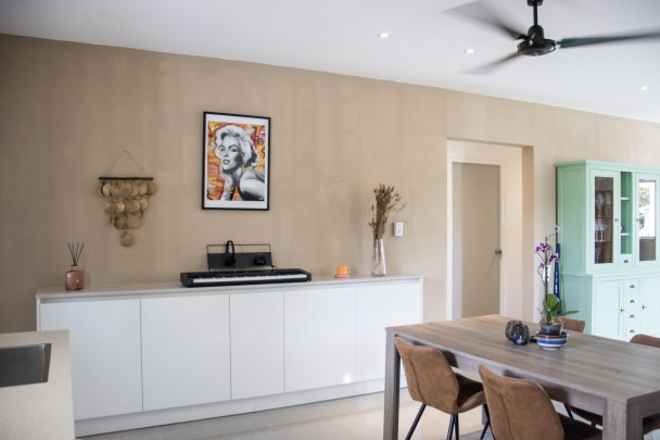 Hoenderberg - 3-Bedroom Home on Elevated Plot with Garden