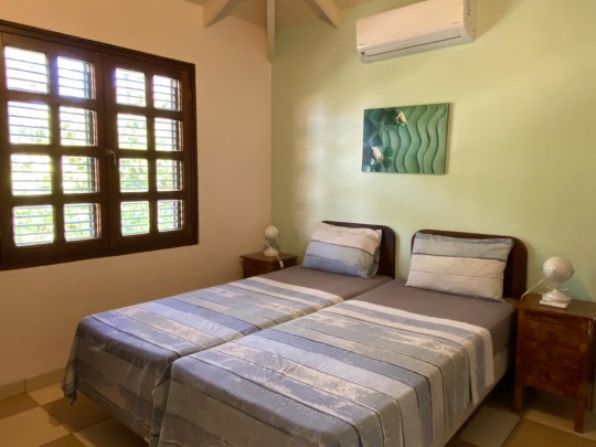 Blue Bay Village  -3 slaapkamer vakantie villa -volledig gemeubileerd!
