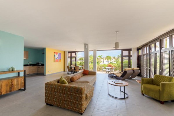 Indigo Garden - Vacation apartment with pool - furnished and decorated