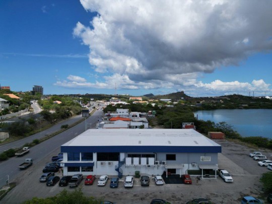 Saliña - Investeringskans voor eersteklas bedrijfspand op Curaçao