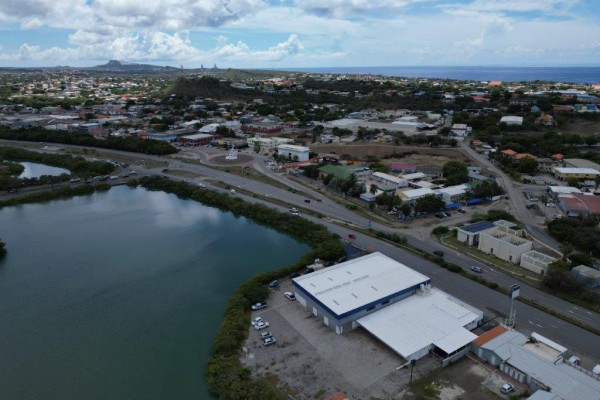 Saliña - Investeringskans voor eersteklas bedrijfspand op Curaçao