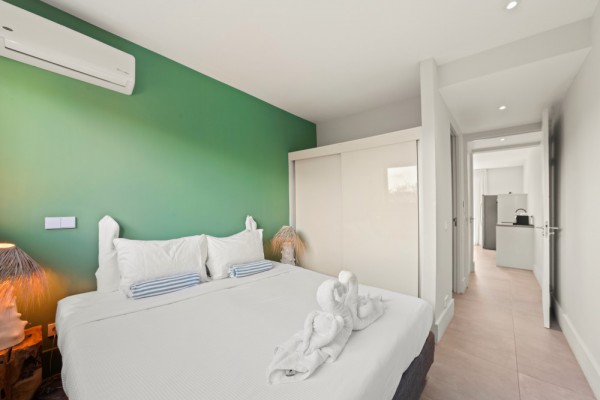 Jan Sofat LXRY Resort