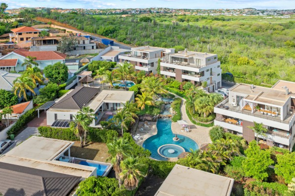 Jan Sofat LXRY Resort