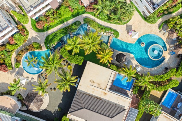 Jan Sofat LXRY Resort