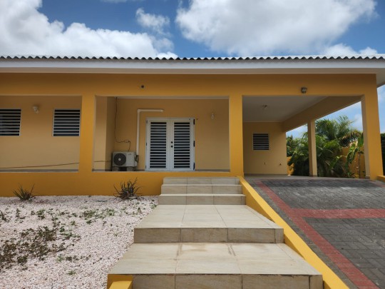 Jan Thiel - Damasco Resort – Beautiful 3-bedroom home for rent