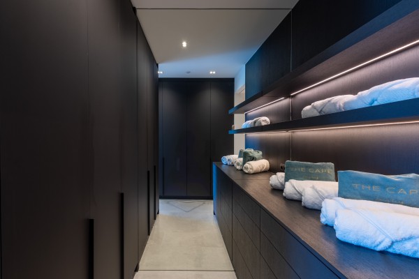 THE CAPE 6 – Luxury Apartment with Sea & Golf Course View 