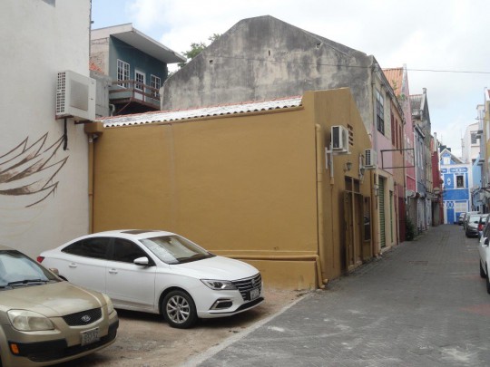 Unique property in Punda with expansion opportunities